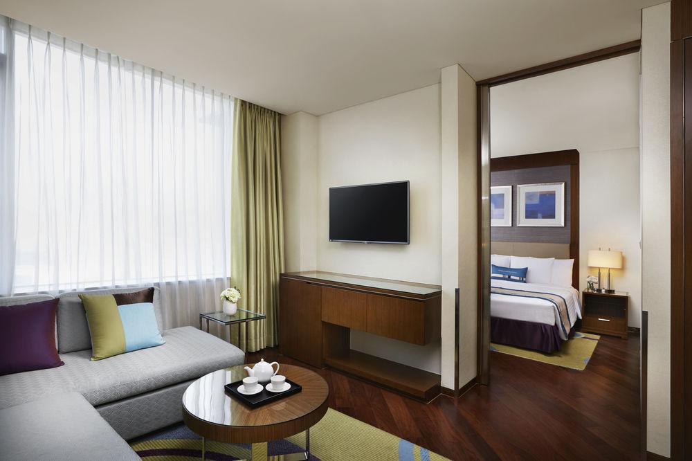 Готель Courtyard By Marriott Seoul Times Square Екстер'єр фото