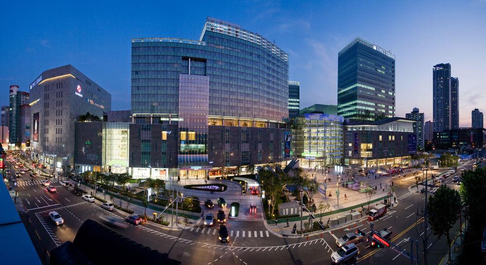 Готель Courtyard By Marriott Seoul Times Square Екстер'єр фото