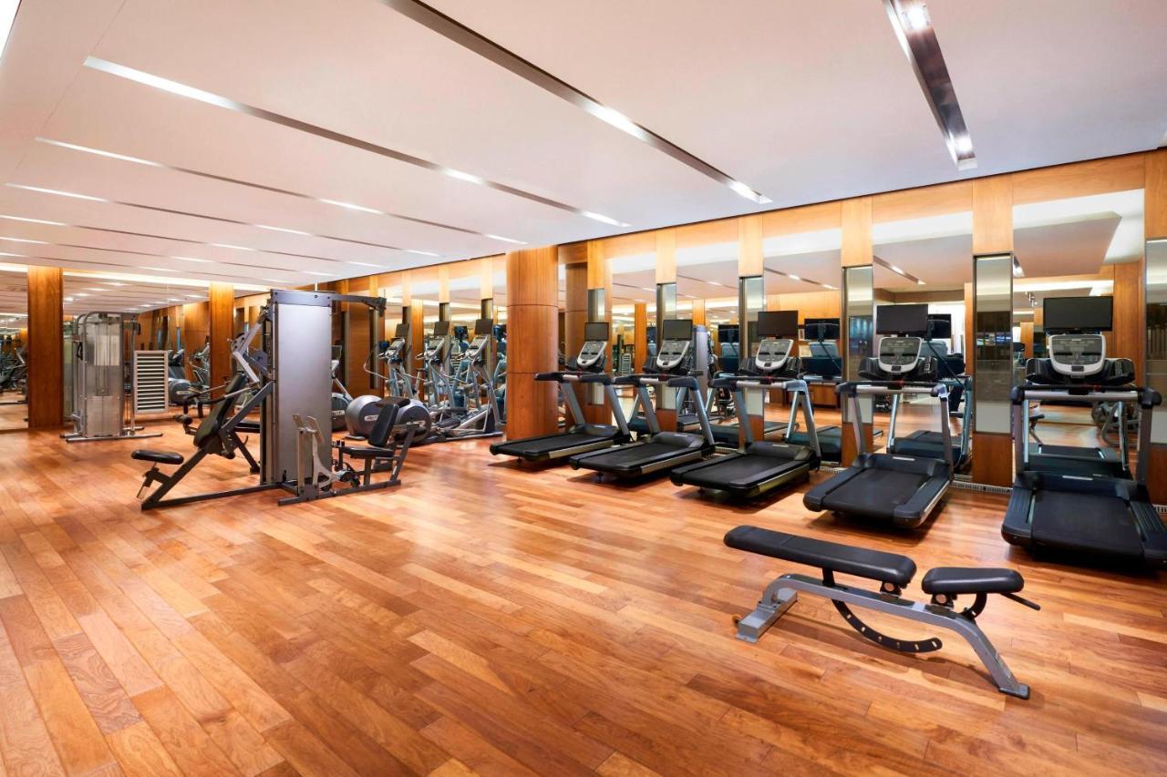 Готель Courtyard By Marriott Seoul Times Square Екстер'єр фото